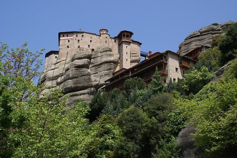 The Monastery of St. Nicholas Anapausas, Meteora. By photosiotas - Own work, CC BY-SA 4.0, https://commons.wikimedia.org/w/index.php?curid=72744911